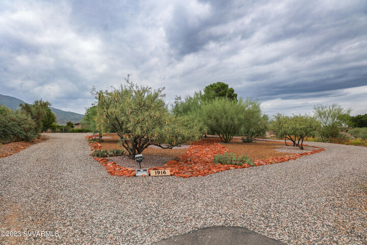 Property Photo:  1916 S Quail Run  AZ 86326 