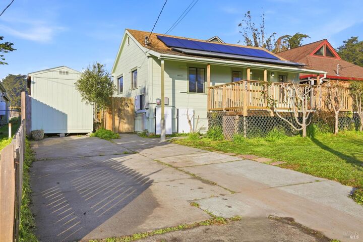 Property Photo: 39 Carrie Street CA 94971