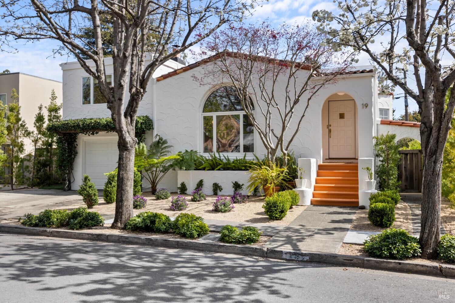 Property Photo:  19 Morningside Drive  CA 94960 