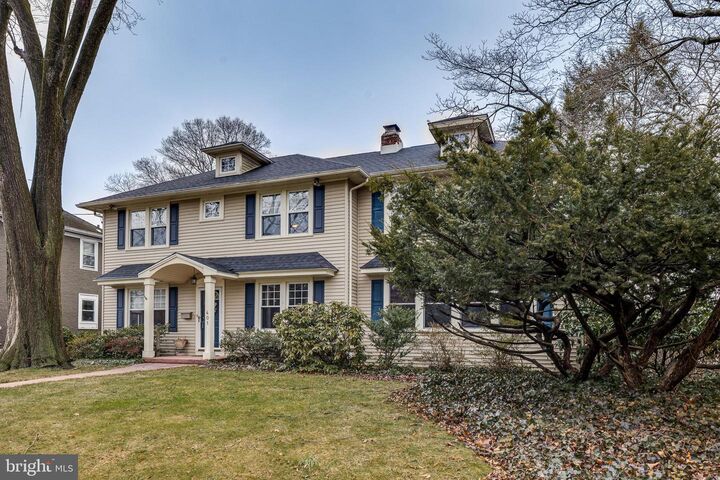 Property Photo:  401 W 3rd Street  NJ 08057 