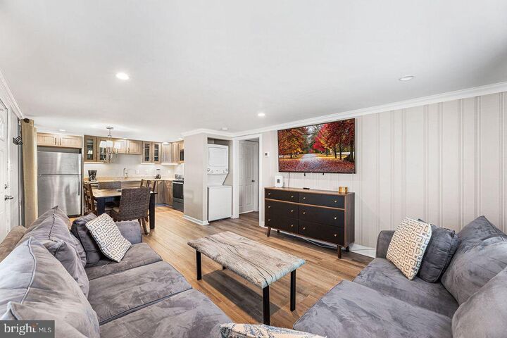 Property Photo:  15 40th Street 12  MD 21842 