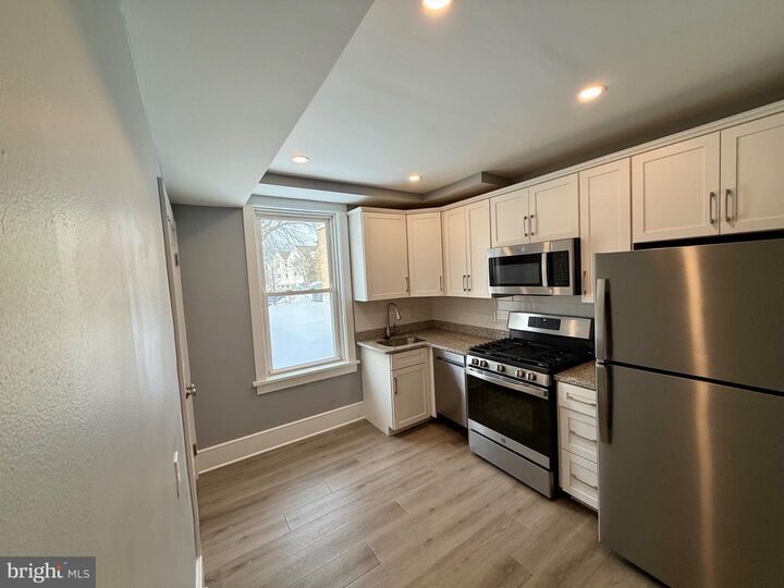 Property Photo: 25 W State Street 2nd Floor PA 18901