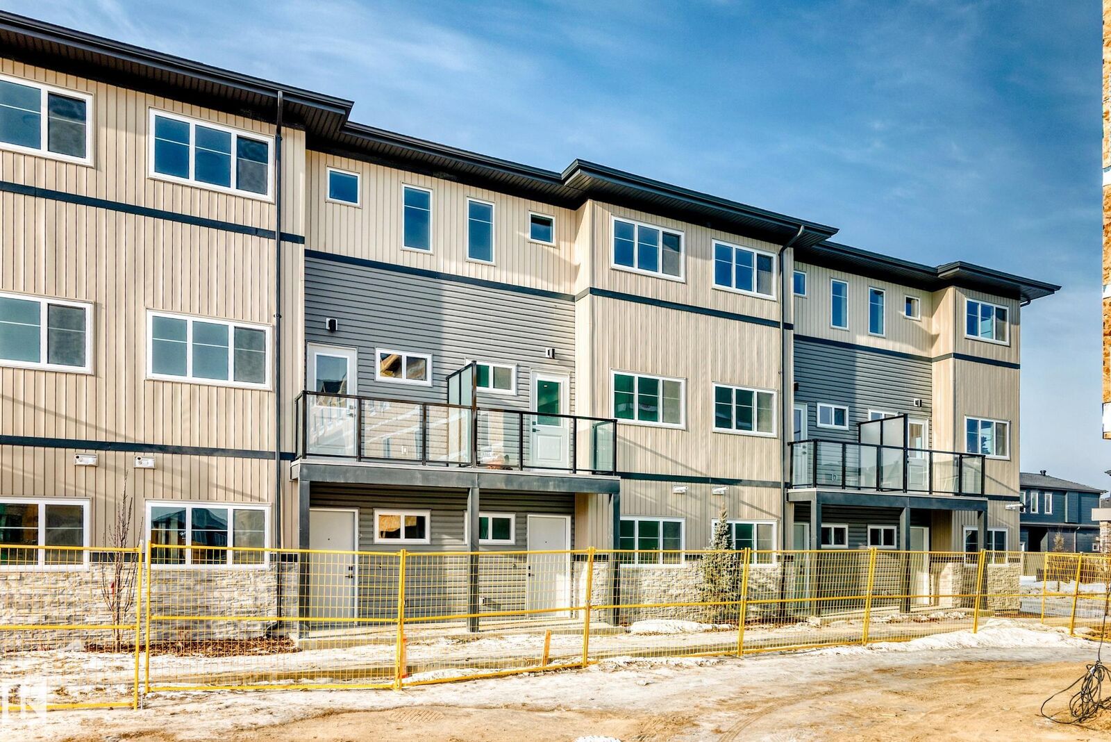 Property Photo:  18120 28 Avenue SW 44  AB T6W 4V2 