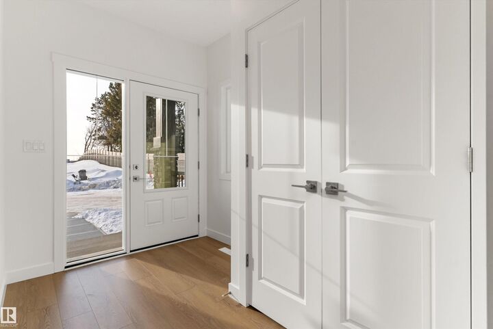 Property Photo:  20832 40 Avenue NW  AB T6M 3G1 