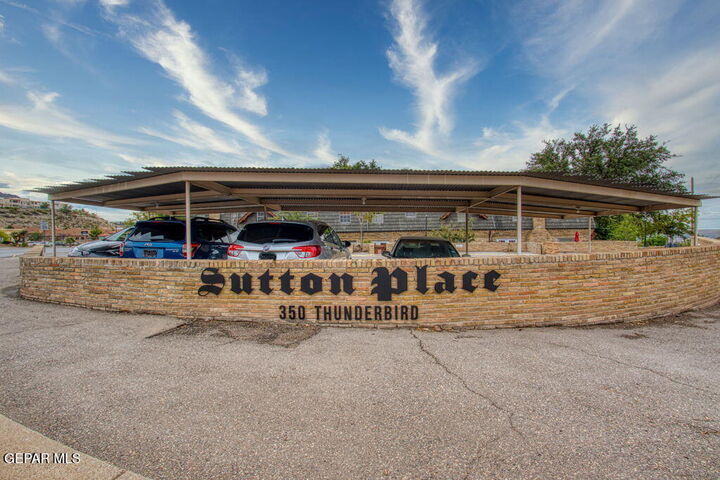 Property Photo:  350 Thunderbird Drive 17  TX 79912 