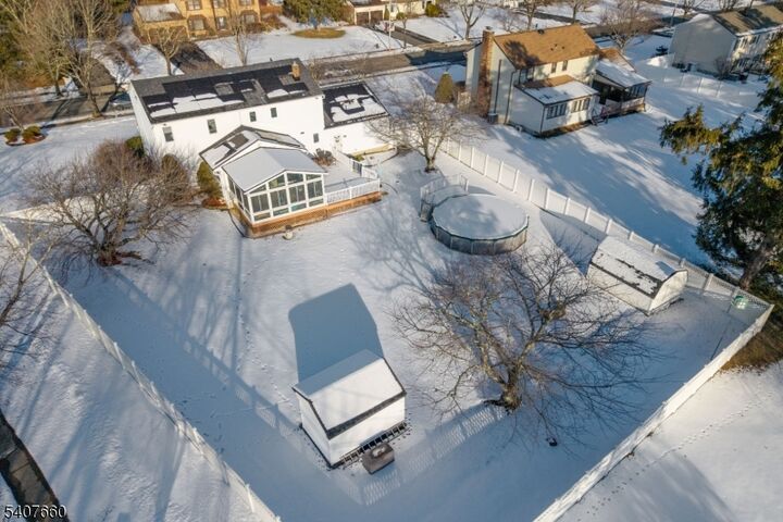 Property Photo:  2 Mettle Ln  NJ 07885 