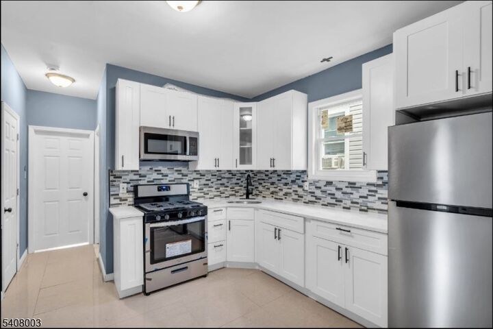 Property Photo:  568 Grove St 1  NJ 07111 