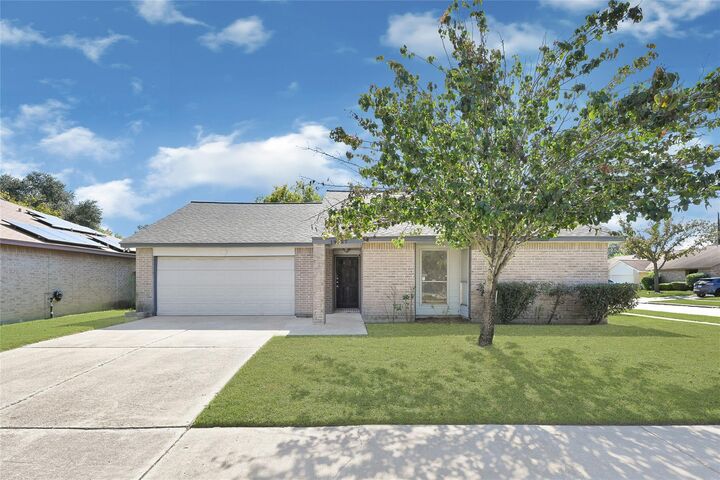 Property Photo:  19327 Cypress Harbor Drive  TX 77449 