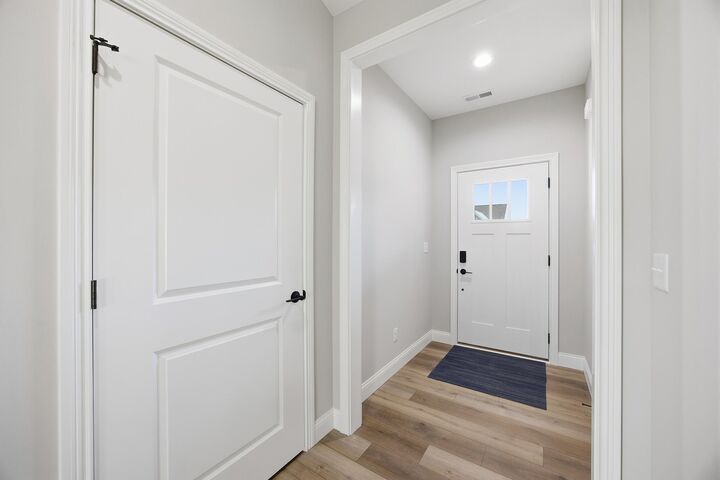 Property Photo:  108 Peoples Meadow  KY 40356 