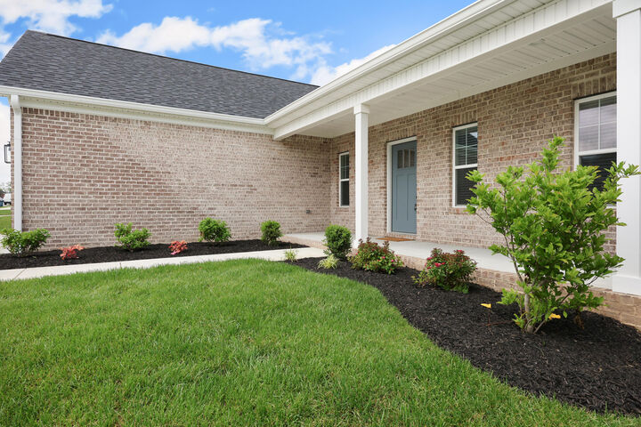 Property Photo:  108 Peoples Meadow  KY 40356 