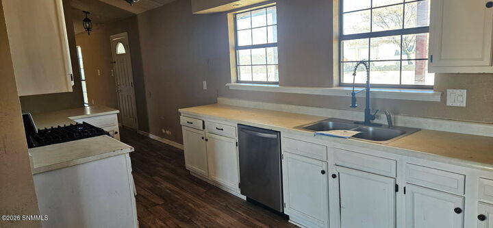 Property Photo:  5167 Hacienda Avenue  NM 88011 