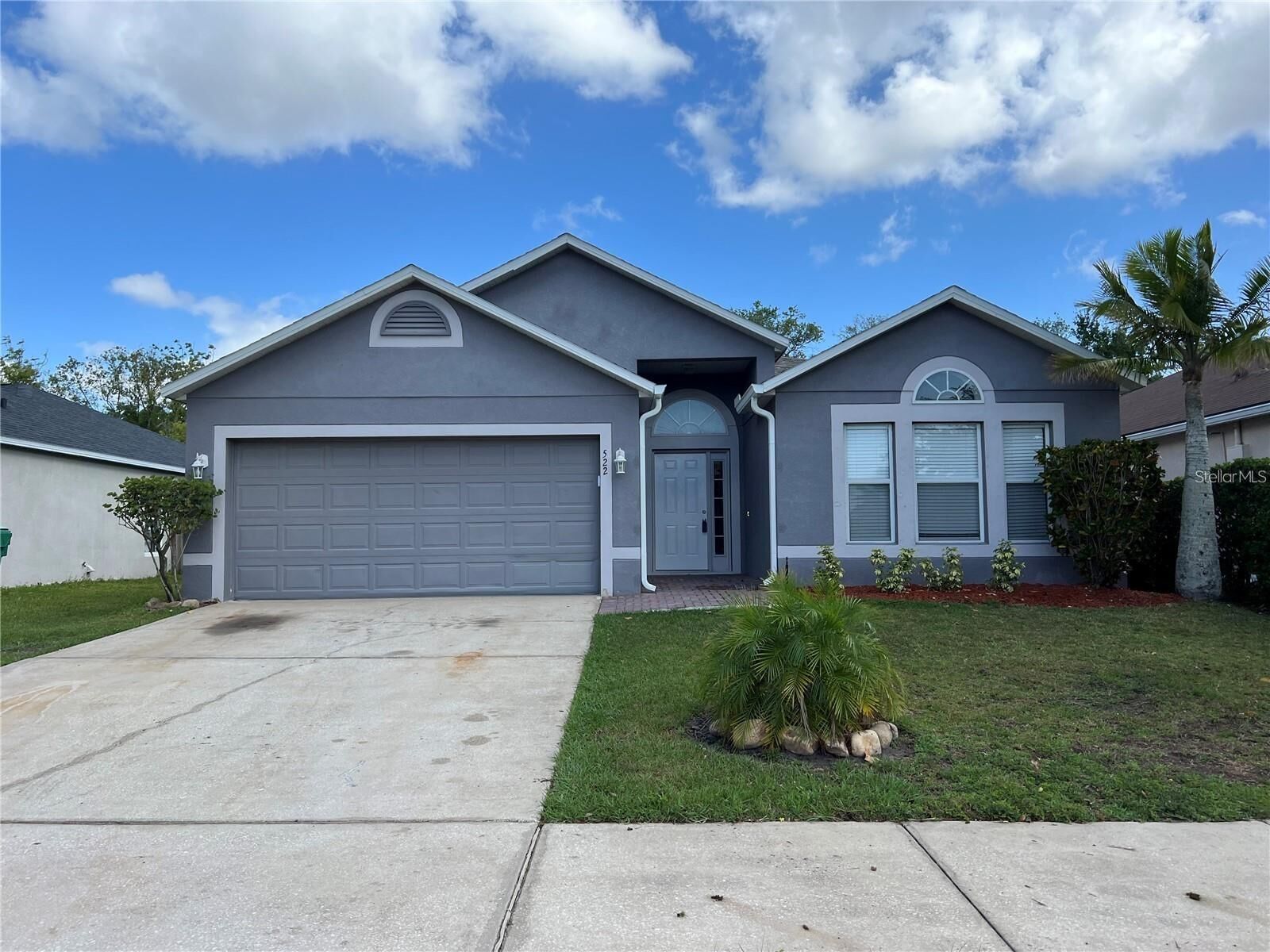 Property Photo: 522 Grand Royal Circle FL 34787