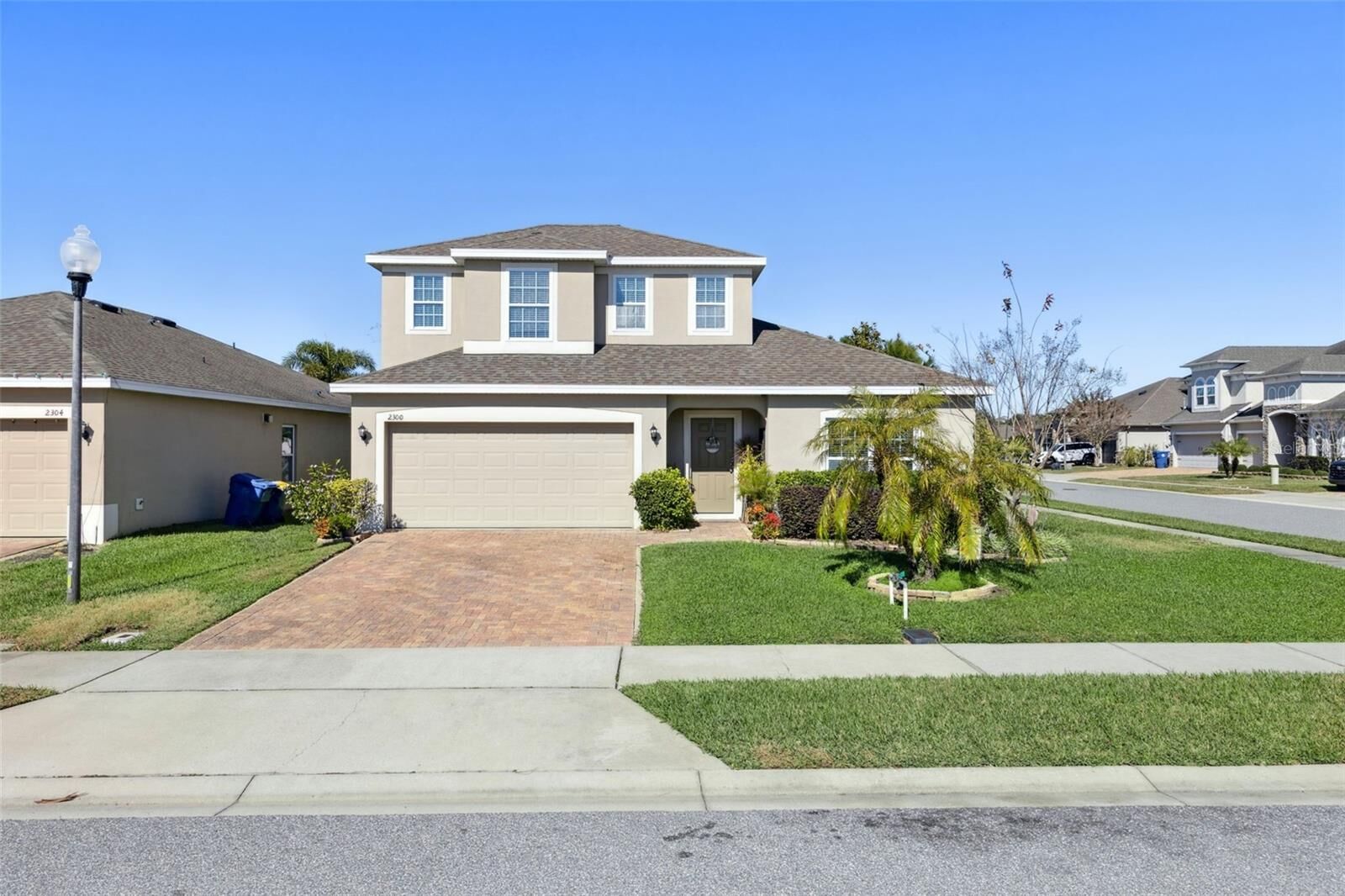 Property Photo:  2300 Polo Hill Road  FL 34715 