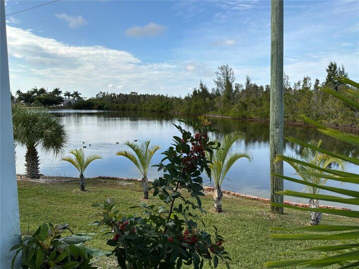 Property Photo:  701 Aqui Esta Drive 175  FL 33950 