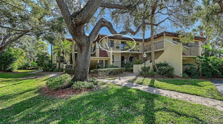 Property Photo:  6466 Seagull Drive 322  FL 34210 