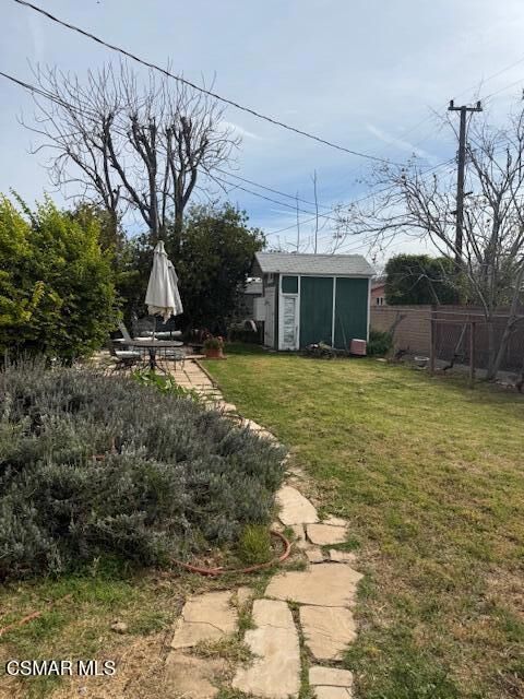 Property Photo:  938 Ventura Avenue  CA 93065 