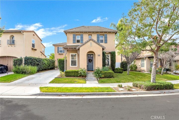 Property Photo: 40249 Danbury Court CA 92591