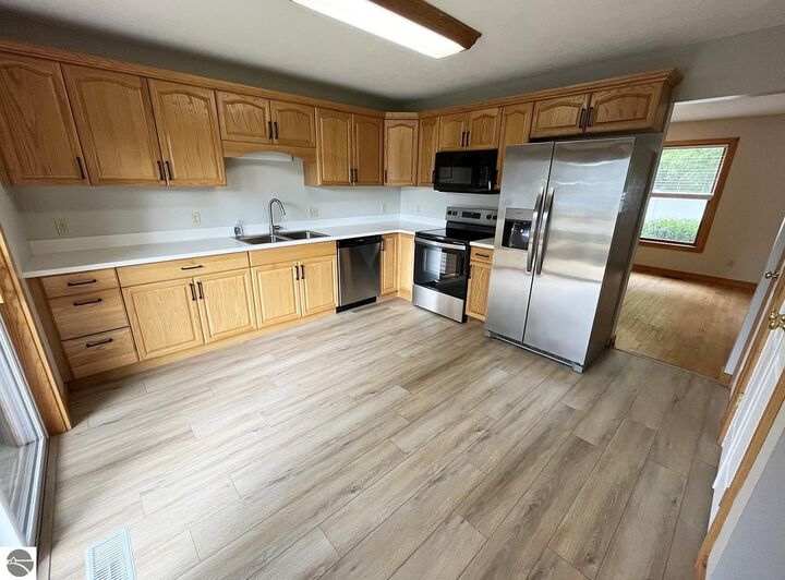 Property Photo:  837 Fern Street  MI 49686 