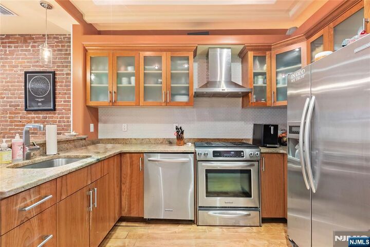 Property Photo: 933 Garden Street 3 NJ 07030