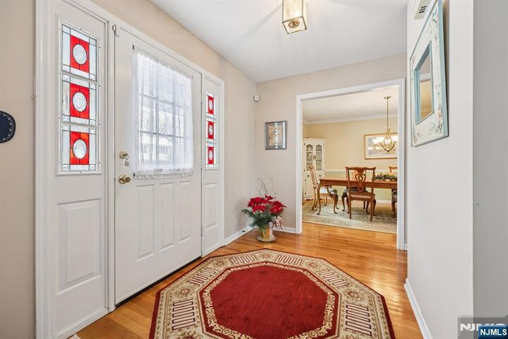 Property Photo:  3 Agawam Drive  NJ 07470 