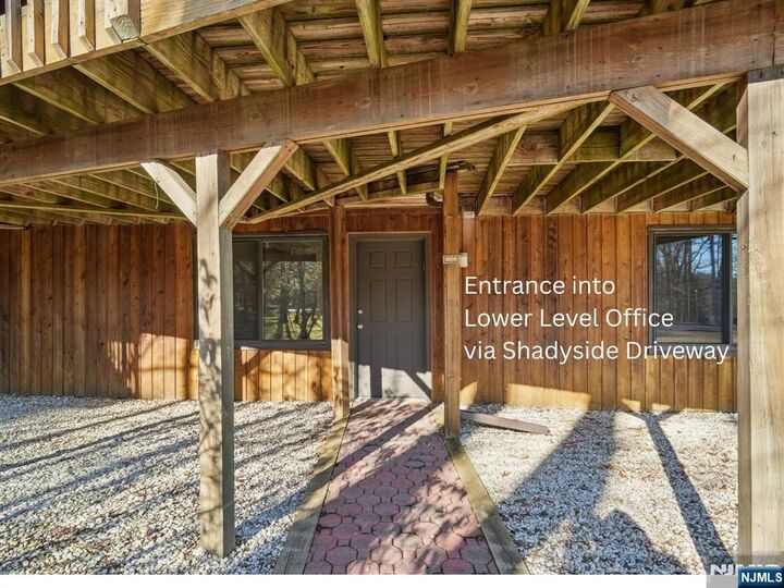 Property Photo:  159 N Deer Trail  NJ 07446 