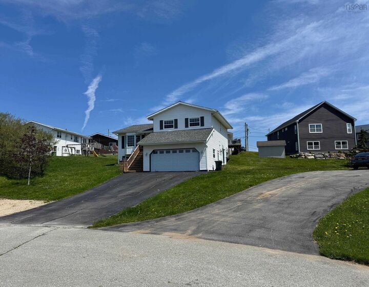 Property Photo: 6 Placid Court NS B5A 4N5