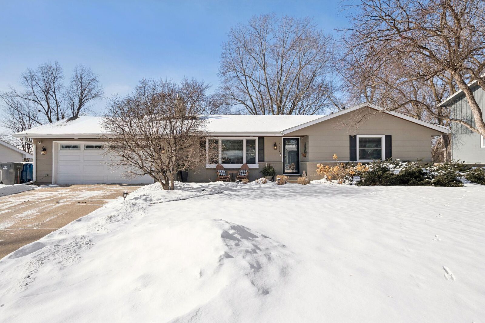 Property Photo:  5604 Highwood Drive  MN 55436 