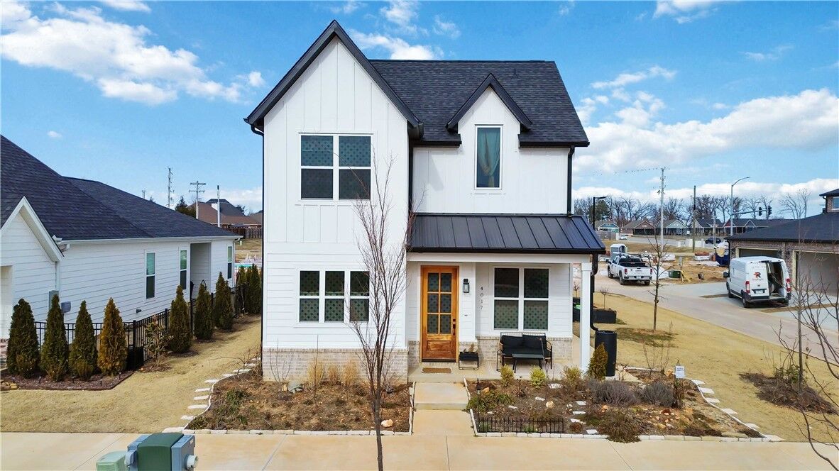 Property Photo:  4017 Sommerset Street  AR 72758 