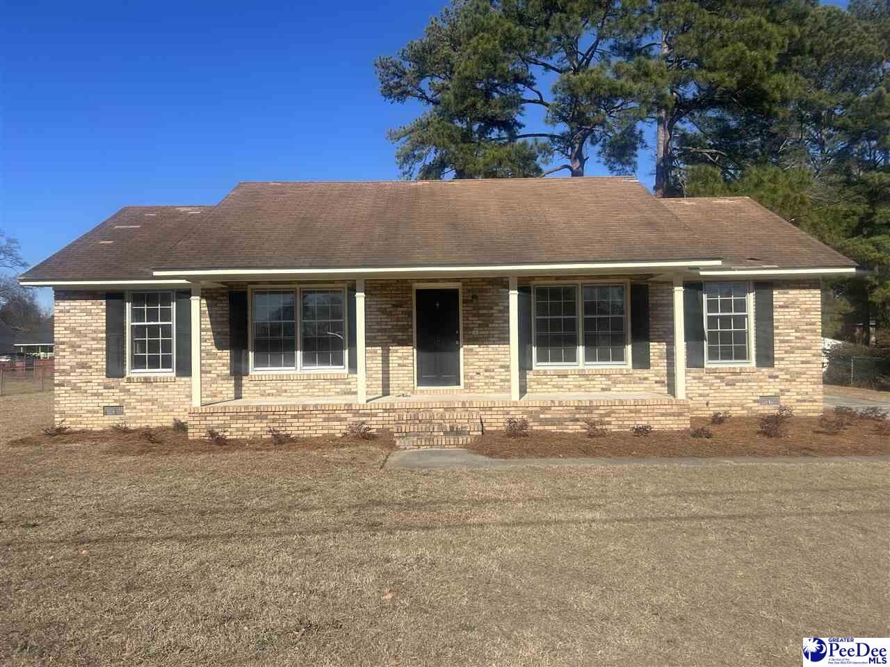 Property Photo: 405 E Suena SC 29505-6045