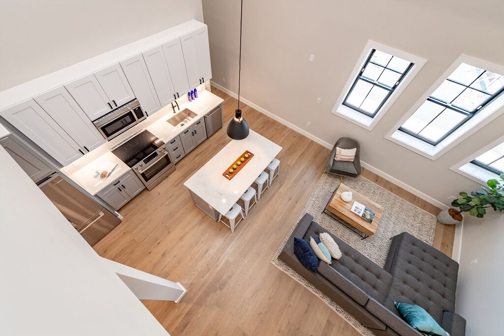 Property Photo:  4 Franklin Street 401  MA 02134 