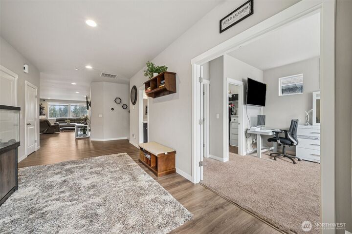 Property Photo: 10707 130th Street E WA 98374