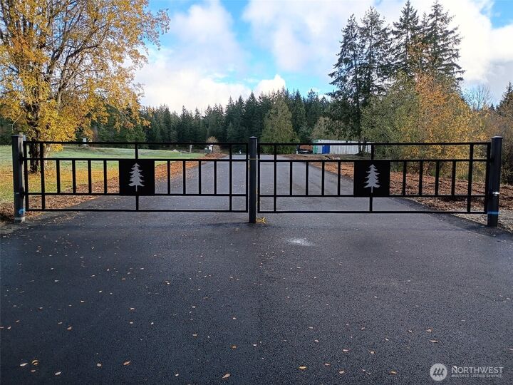Property Photo:  1  Crescent Valley Drive NW  WA 98332 