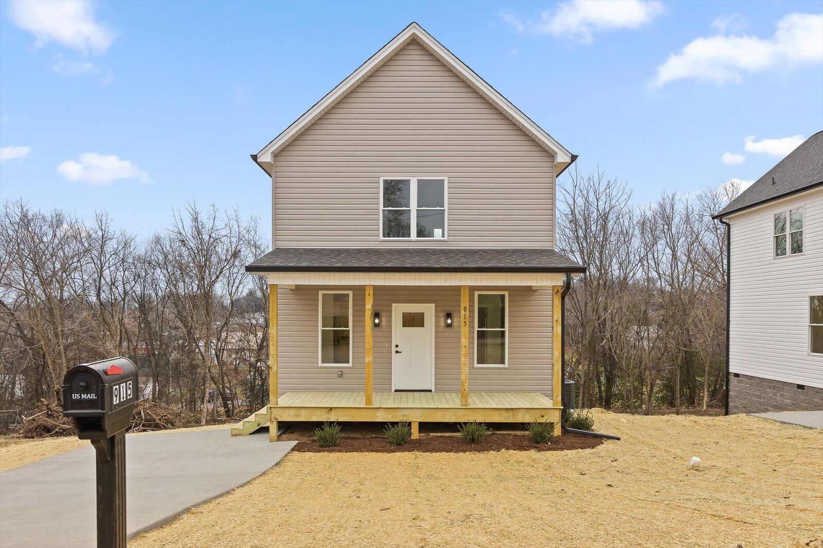 Property Photo: 915 2nd Street NE TN 37311