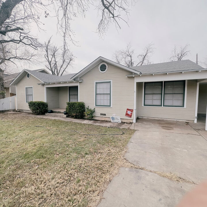 Property Photo:  409 N Pierce Street  TX 76901 