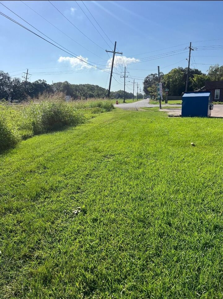 Property Photo:  1400- W Virginia St.  TX 77705 