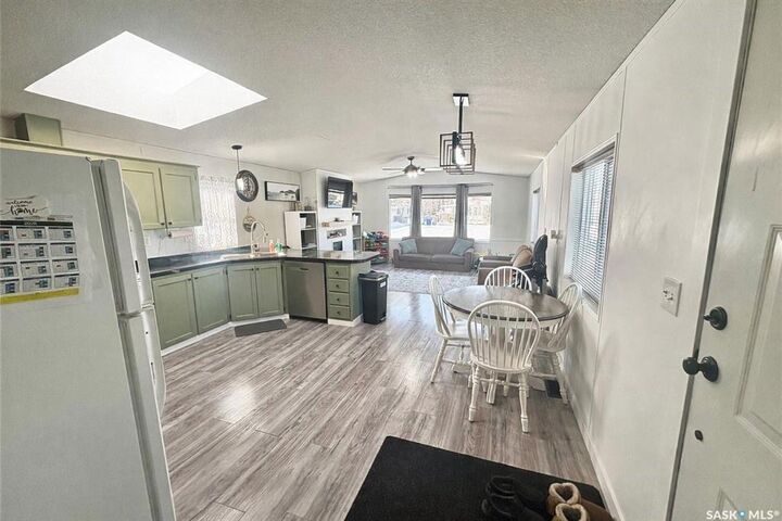 Property Photo:  116 12th Street  SK S0K 2A0 