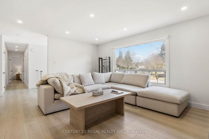 Property Photo:  26 Sir Bedevere Place  ON L3P 2W2 