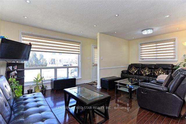 Property Photo: 65 Newstead Crescent ON L6V 2A8