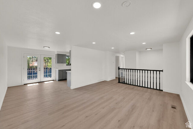 Property Photo:  282 E 925 S  UT 84041 