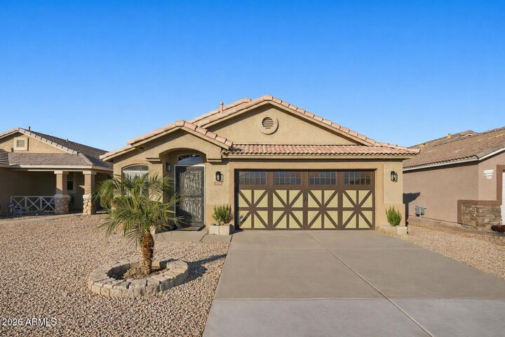 Property Photo: 238 N Hudson Place AZ 85225