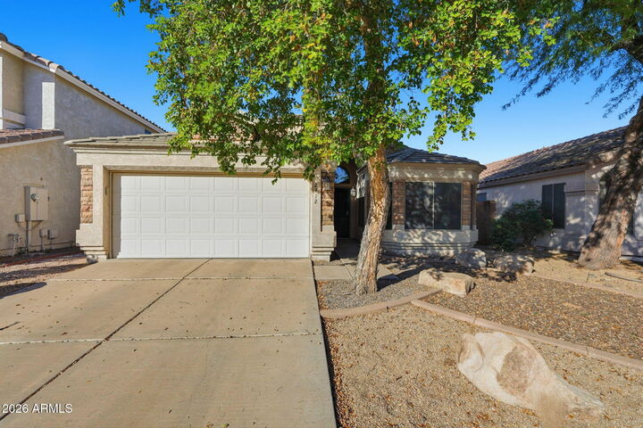 Property Photo:  2412 E Rosemonte Drive  AZ 85050 