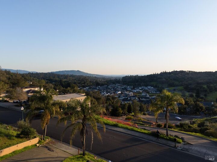 Property Photo:  3639 Crown Hill Drive  CA 95404 