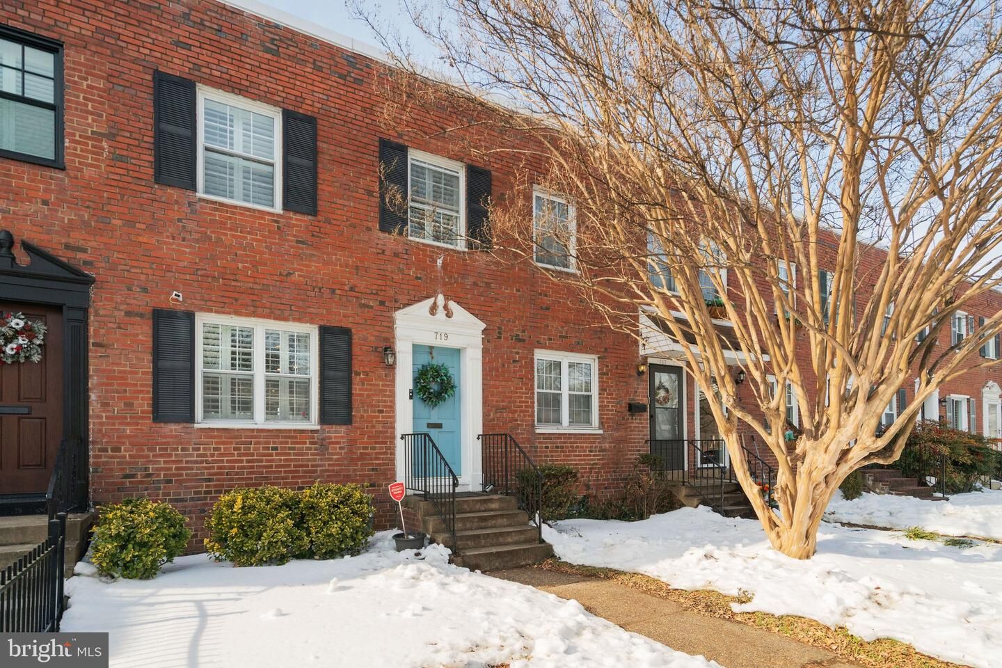 Property Photo:  719 S Alfred Street  VA 22314 