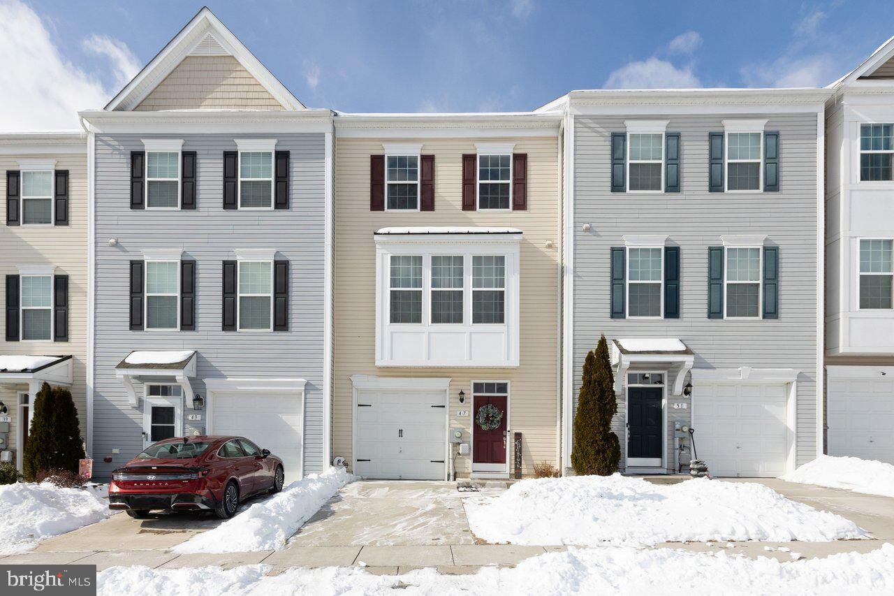 Property Photo:  47 Landis Court  WV 25419 