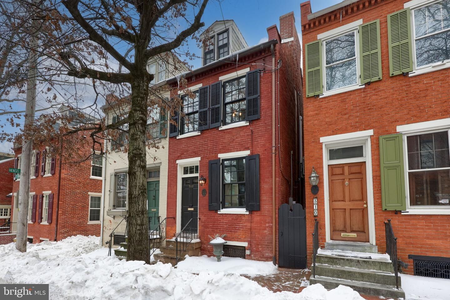 Property Photo:  312 E Orange Street  PA 17602 
