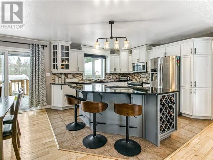 Property Photo: 10 Riverbend Road ON P3E 4N1