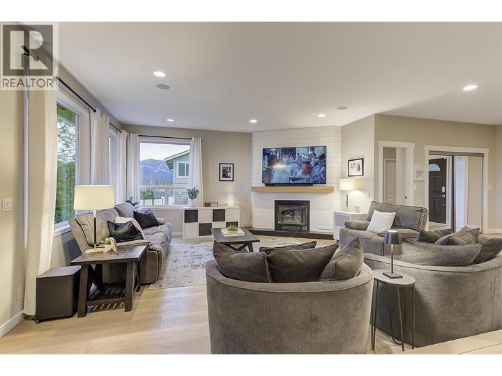 Property Photo:  2063 Horizon Drive  BC V1Z 3N4 