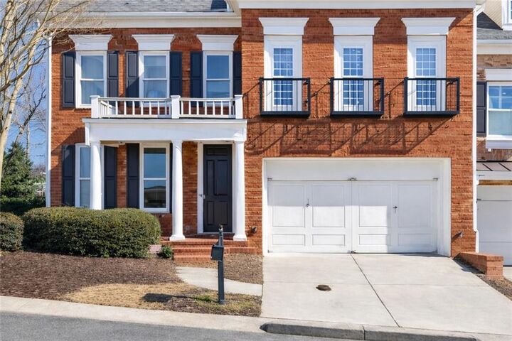 Property Photo:  3010 Village Green Circle  GA 30075 