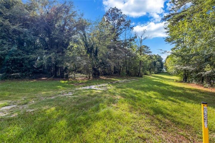 Property Photo: 6845 Old National Highway GA 30349