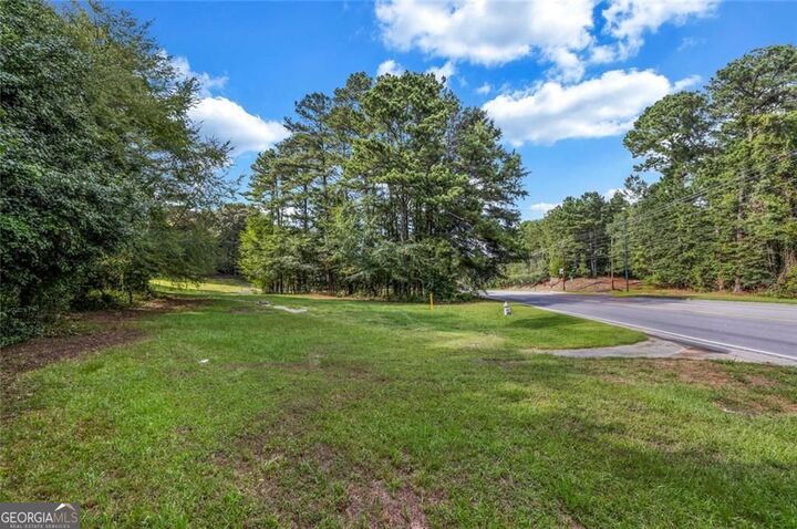Property Photo:  6845 Old National Highway  GA 30349 